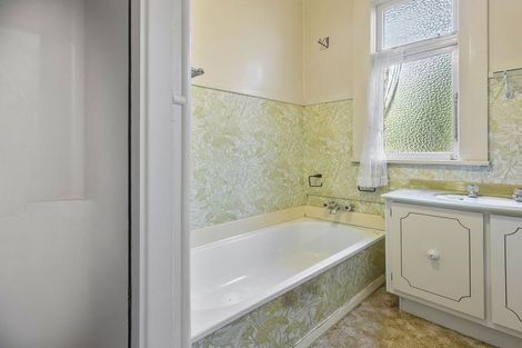 Photo of property in 46 Highcliff Road, Andersons Bay, Dunedin, 9013