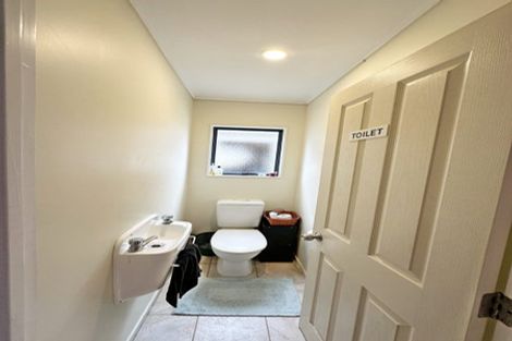 Photo of property in 6 Duxfield Drive, Ranui, Auckland, 0612