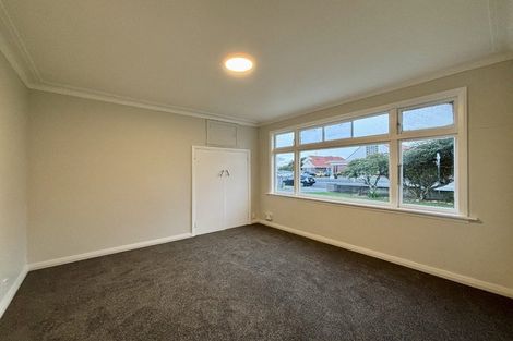 Photo of property in 51 Weraroa Road, Levin, 5510