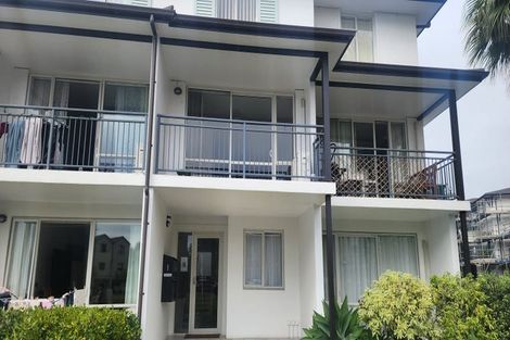 Photo of property in 4/1 Opito Way, East Tamaki, Auckland, 2013
