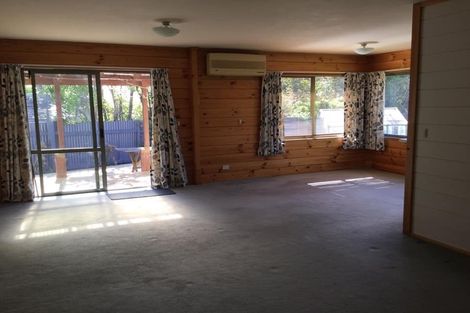 Photo of property in 60a Kaurilands Road, Titirangi, Auckland, 0604