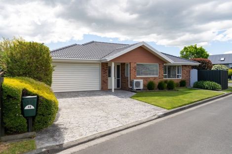 Photo of property in 2/4 Empress Place, Halswell, Christchurch, 8025