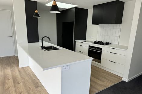 Photo of property in 8 Kaiwaru Place, Waikanae, 5036