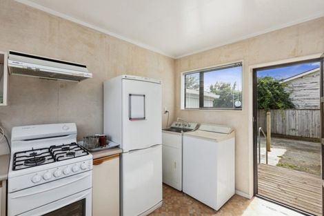 Photo of property in 51 Brook Street, Waterloo, Lower Hutt, 5011