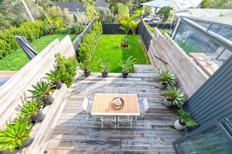 Photo of property in 19b Tawa Road, Te Atatu Peninsula, Auckland, 0610