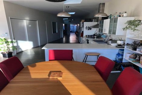 Photo of property in 5/25 Home Street, Mount Victoria, Wellington, 6011