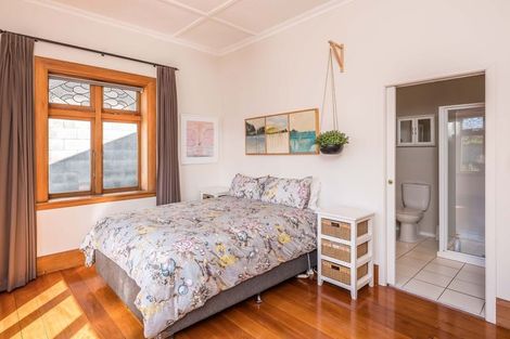 Photo of property in 2a Dawson Street, Berhampore, Wellington, 6023