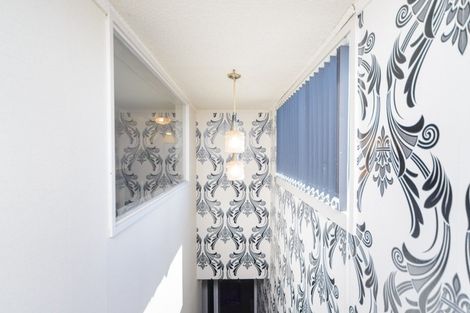 Photo of property in 111 Benmore Avenue, Cloverlea, Palmerston North, 4412