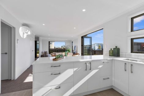 Photo of property in 65 Empire Crescent, Papamoa, 3118