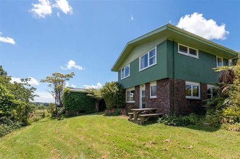 Photo of property in 33 Trig Road, Whitford, Howick, 2571