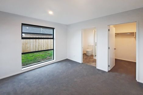 Photo of property in 4 Piwakawaka Lane, Pegasus, 7612