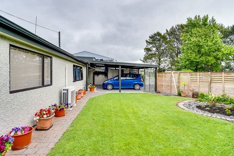 Photo of property in 16 Saint Georges Road, Karamu, Hastings, 4172