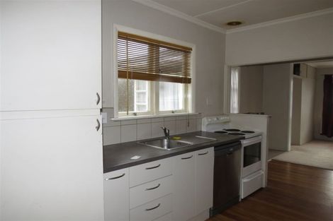 Photo of property in 620 Queen Street East, Levin, 5510