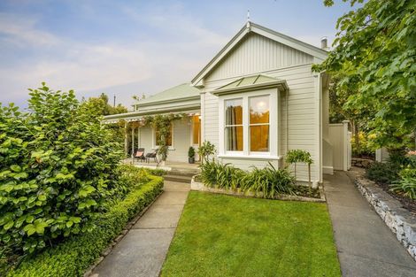 Photo of property in 25 Ngatiawa Street, Nelson South, Nelson, 7010