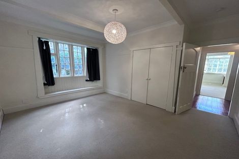 Photo of property in 145 Kelburn Parade, Kelburn, Wellington, 6012