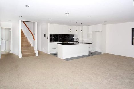 Photo of property in 7b Monarch Avenue, Hillcrest, Auckland, 0627