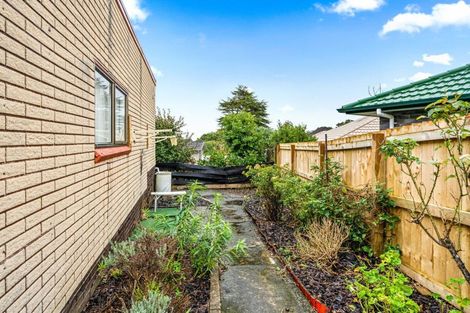 Photo of property in 16b Bayswater Place, Onerahi, Whangarei, 0110