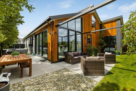 Photo of property in 15 Neason Place, Cromwell, 9310