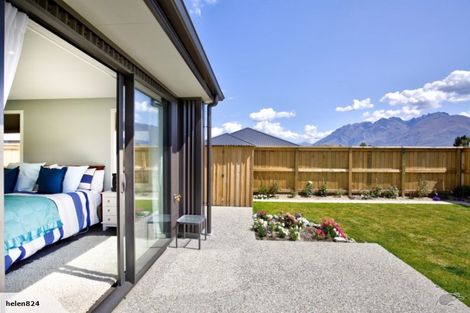 Photo of property in 39 Shepherd Road, Jacks Point, Queenstown, 9371