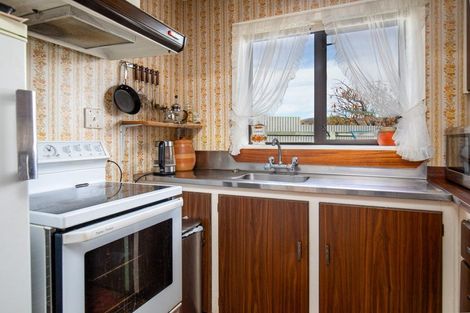 Photo of property in 32 Ashworth Street, Alexandra, 9320