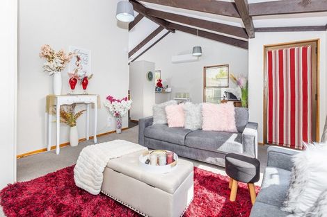 Photo of property in 54b Claude Street, Fairfield, Hamilton, 3214