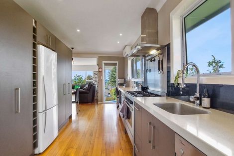 Photo of property in 22 Matipo Avenue, Pomare, Rotorua, 3015