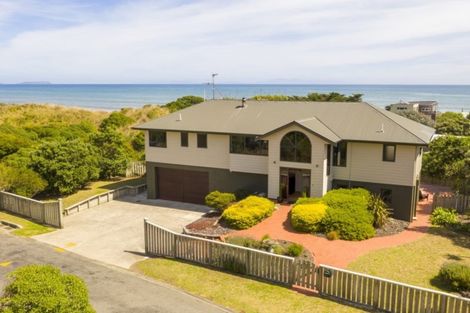 Photo of property in 28 Mckenzie Avenue, Raumati South, Paraparaumu, 5032