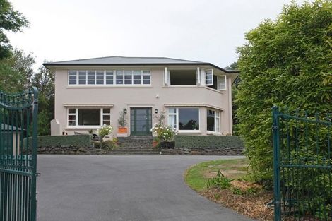 Photo of property in 9 Macmillan Avenue, Cashmere, Christchurch, 8022