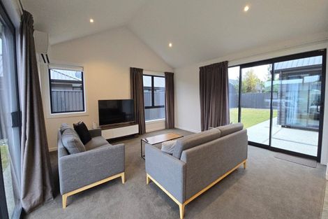 Photo of property in 8 Cumberland Road, Lower Shotover, Queenstown, 9304
