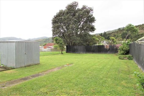 Photo of property in 70 Judd Crescent, Naenae, Lower Hutt, 5011