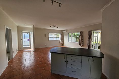 Photo of property in 10 Illana Place, Ranui, Auckland, 0612