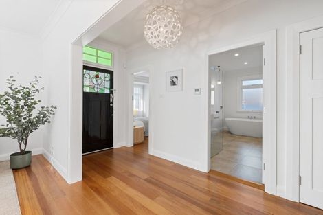 Photo of property in 6 Howick Road, Blenheim, 7201