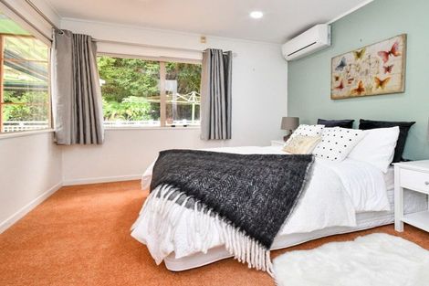 Photo of property in 5 Silkwood Grove, Totara Heights, Auckland, 2105