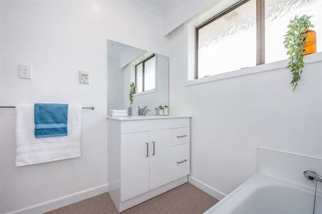 Photo of property in 3b Epuni Street, Hutt Central, Lower Hutt, 5011