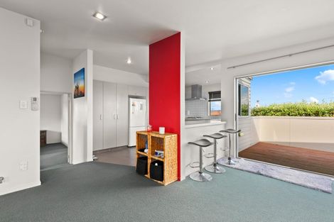 Photo of property in 5b Glenn Terrace, Otumoetai, Tauranga, 3110