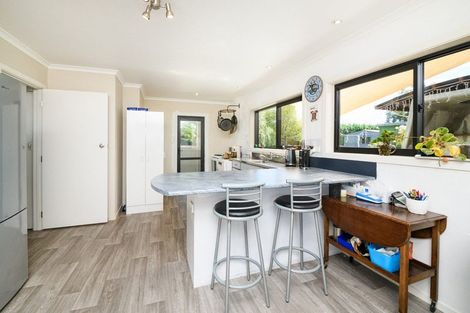 Photo of property in 17 Coulters Line, Kiwitea, Feilding, 4777