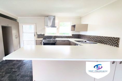 Photo of property in 1/36a Lincoln Road, Henderson, Auckland, 0610