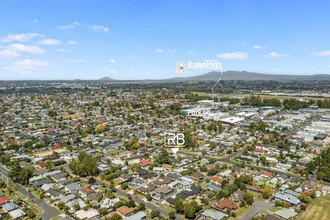 Photo of property in 38 Heath Street, St Andrews, Hamilton, 3200