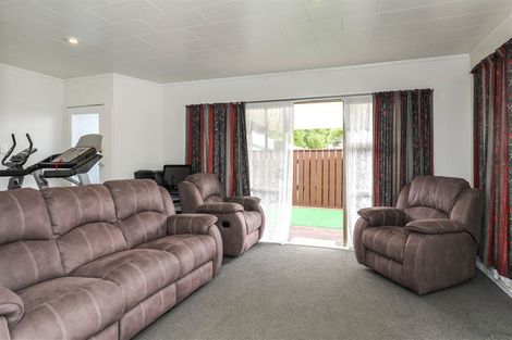 Photo of property in 3 Davis Place, Huntly, 3700