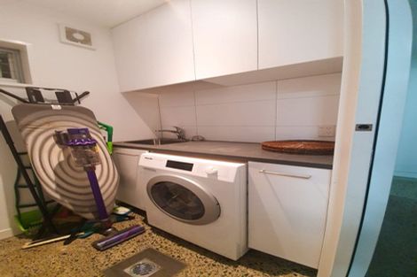 Photo of property in 2/83 Hinemoa Street, Birkenhead, Auckland, 0626