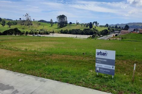 Photo of property in 77 Omahina Street, Raglan, 3225