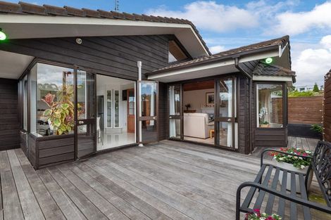 Photo of property in 5 Penzance Road, Mairangi Bay, Auckland, 0630