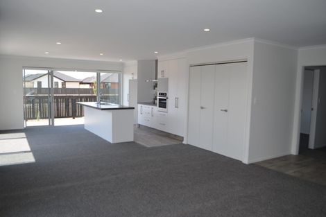 Photo of property in 87 Dunkeld Drive, Papamoa, 3118