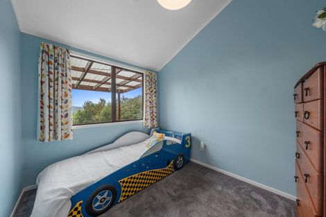 Photo of property in 321 Wairere Road, Waitakere, Henderson, 0782