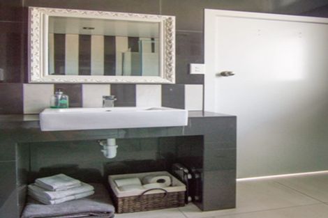 Photo of property in 12 Hunter Street, Milson, Palmerston North, 4414