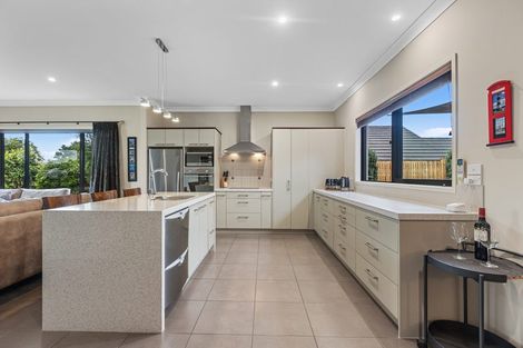 Photo of property in 40 Rexford Heights, Pyes Pa, Tauranga, 3112