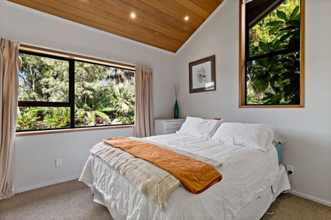 Photo of property in 34 Motutara Road, Muriwai, Waimauku, 0881