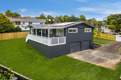 Photo of property in 23 Contessa Drive, Glenfield, Auckland, 0629