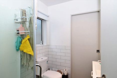 Photo of property in 109 Cascades Road, Pakuranga Heights, Auckland, 2010