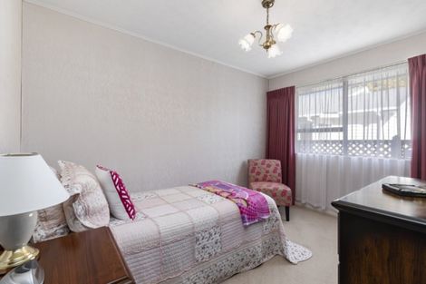 Photo of property in 7 Maire Street, Woburn, Lower Hutt, 5010